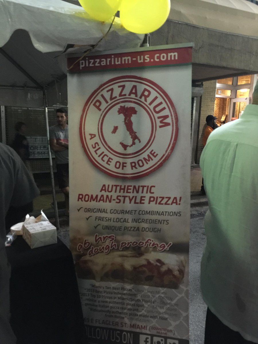 TopCommercial's tweet photo. #OneFlagler closed downtown #Miami! for a great #party. #Thanks @WholeFoods @PVWINES @pizzarium_us @SteakBrasil http://t.co/tPlRxqwrpG