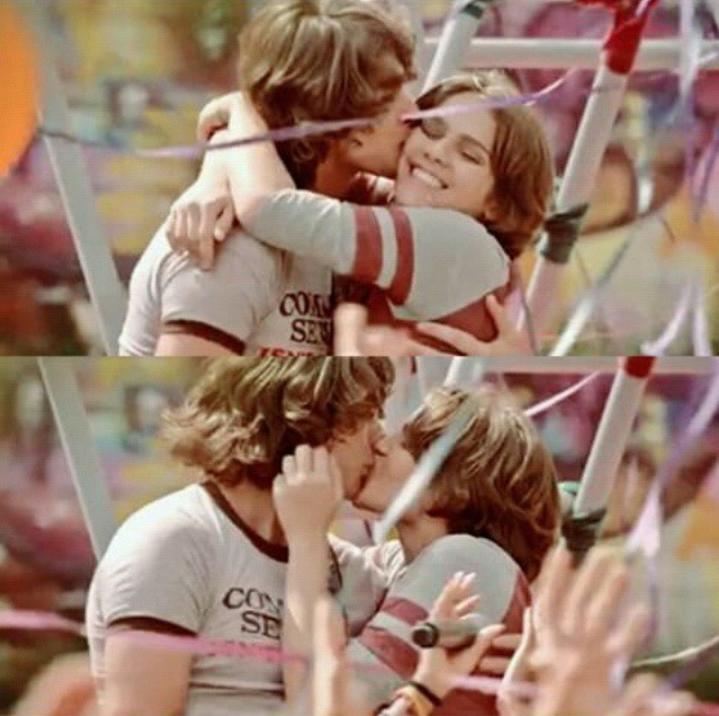 ClaraGuimarae's tweet photo. O que casal que eu aprendi a amar! #AEternidadeSeIniciaHojePerina http://t.co/zw23hzBHP4
