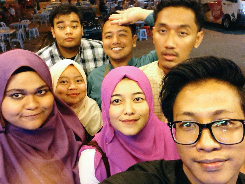 cty_wewe's tweet photo. masing2 bz finally malam ni dapat balik berkumpul ramai2 walaupun ada yg xdpt join...
#mpphebat 
#mpp2015
@MPPKPTMKL http://t.co/wCqqBmYq0t