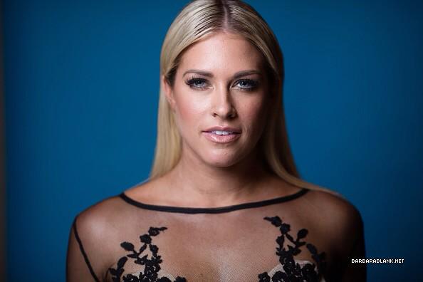 Iunaticbarbie's tweet image. WHAT A QUEEN. 😍👑