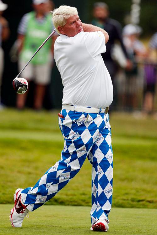 ThePhilKellum's tweet photo. Hey @SPELLSRules & @benroy00, y'all better start petitioning @LoudmouthGolf for some Rockies pants ASAP. #spellsrules http://t.co/E7NcKbVUOW