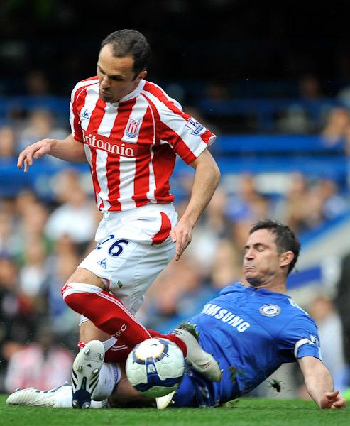 Happy 34th birthday to the one and only Matthew Etherington! Congratulations 