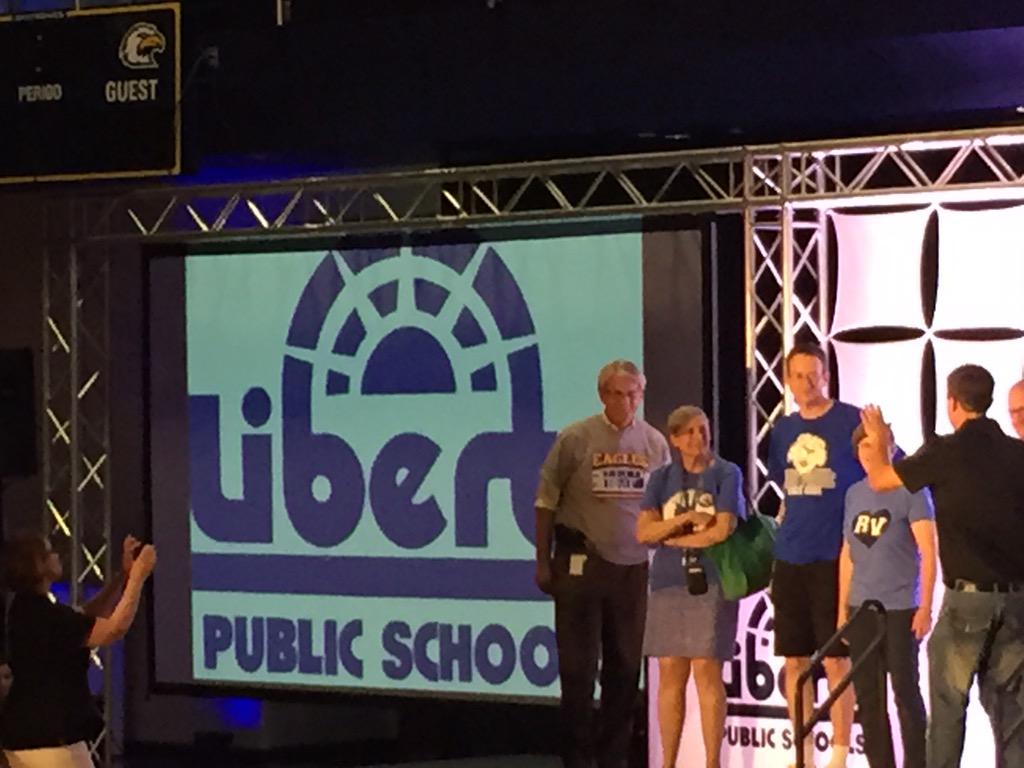 usamimi74's tweet photo. 120 years of service on stage #lpsleads #lpsconvocation15 http://t.co/ySsPLIBKls