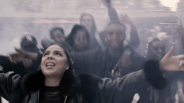 NoiseyMusic's tweet photo. Hell yeah, it's @Mapei rapping in Swedish: http://t.co/hqDh2FbJL8 http://t.co/lpk0s1527o
