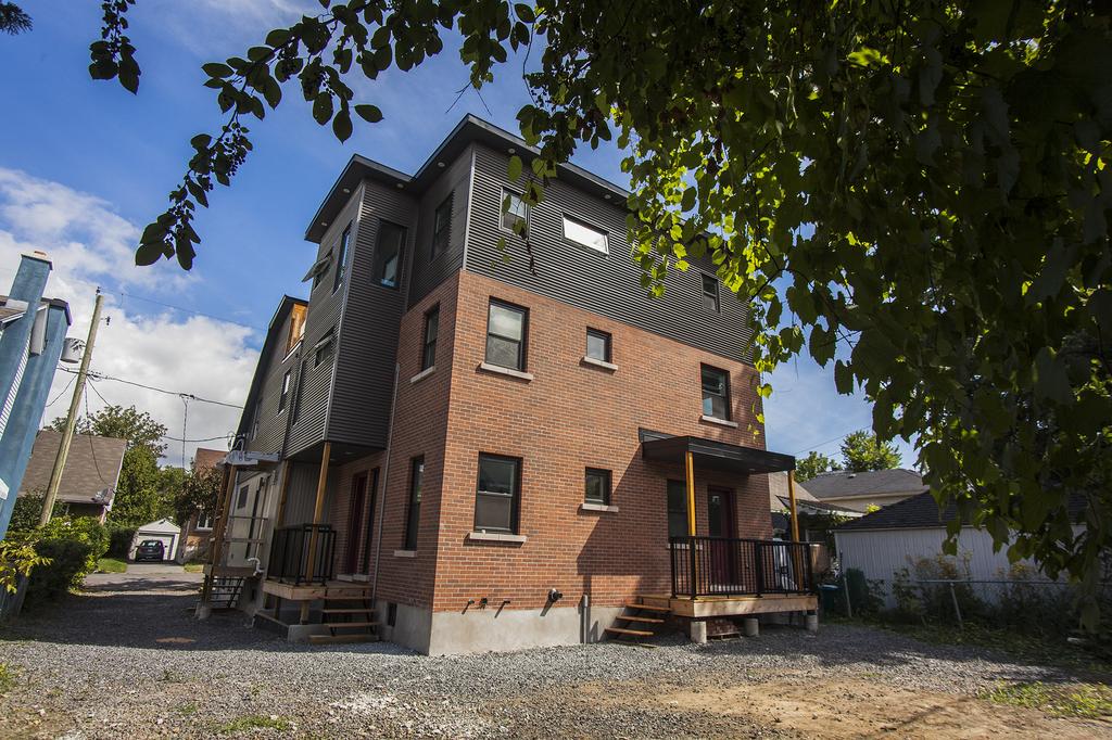 MyPicondo's tweet photo. @MyPicondo built it, @pDottawa designed it, Now u can make it home in beautiful @Quartier_Vanier. Perfect for family http://t.co/68X8dYNAlt
