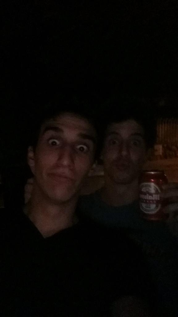 cdrcurtido's tweet photo. Noche de jefes! http://t.co/QbG7Uhc1CX