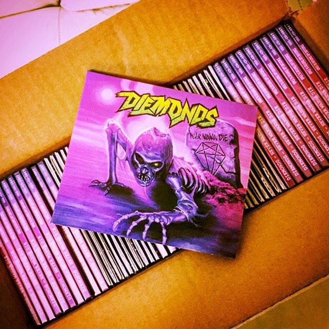 ourcloudempire's tweet photo. Today's the day. "Never Wanna Die" by @diemonds is out now!
#toronto #artistmanagement #neverwannadie #cloudempire http://t.co/LJlPxRE21h