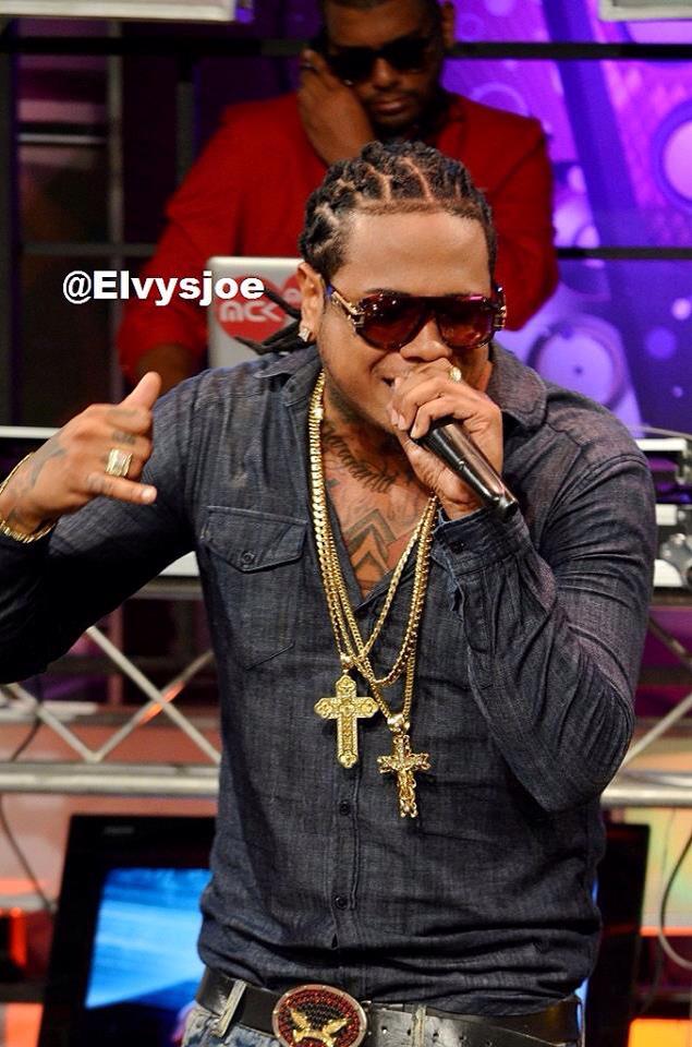 El Montro' <a href="/kycshelowshaq/">SHELOW  SHAQ</a> Presentación especial <a href="/escandalodel13/">Escandalo del 13</a> Internacional Foto <a href="/elvysjoe/">Elvys Joe @PosandoHD</a>