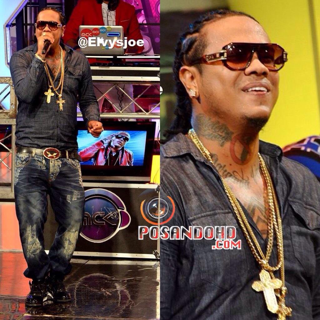El Montro' <a href="/kycshelowshaq/">SHELOW  SHAQ</a> Presentación especial <a href="/escandalodel13/">Escandalo del 13</a> Internacional Foto <a href="/elvysjoe/">Elvys Joe @PosandoHD</a> <a href="/Posandohd/">PosandoHD.com</a>