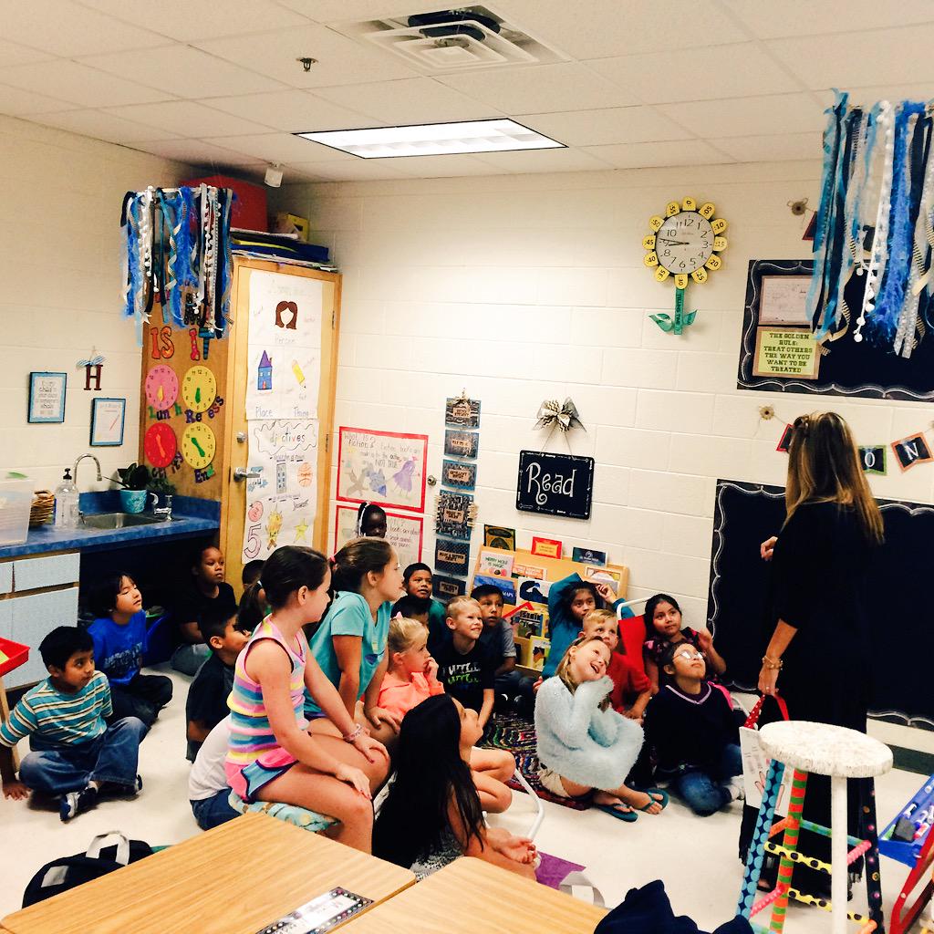 laurahf519's tweet photo. Amazing first week of school at Westside Elementary! #gadoepics #PSDonthemove http://t.co/GgnA08CN7g