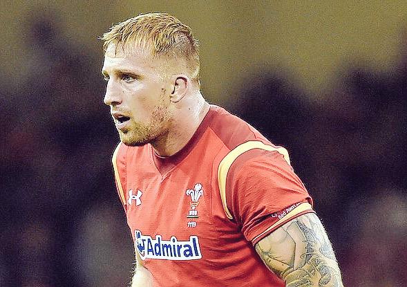 BathRugby's tweet photo. Happy birthday (or 'penblwydd hapus') to one of our newest internationals, @DomDay5! http://t.co/rkAA14ksR6