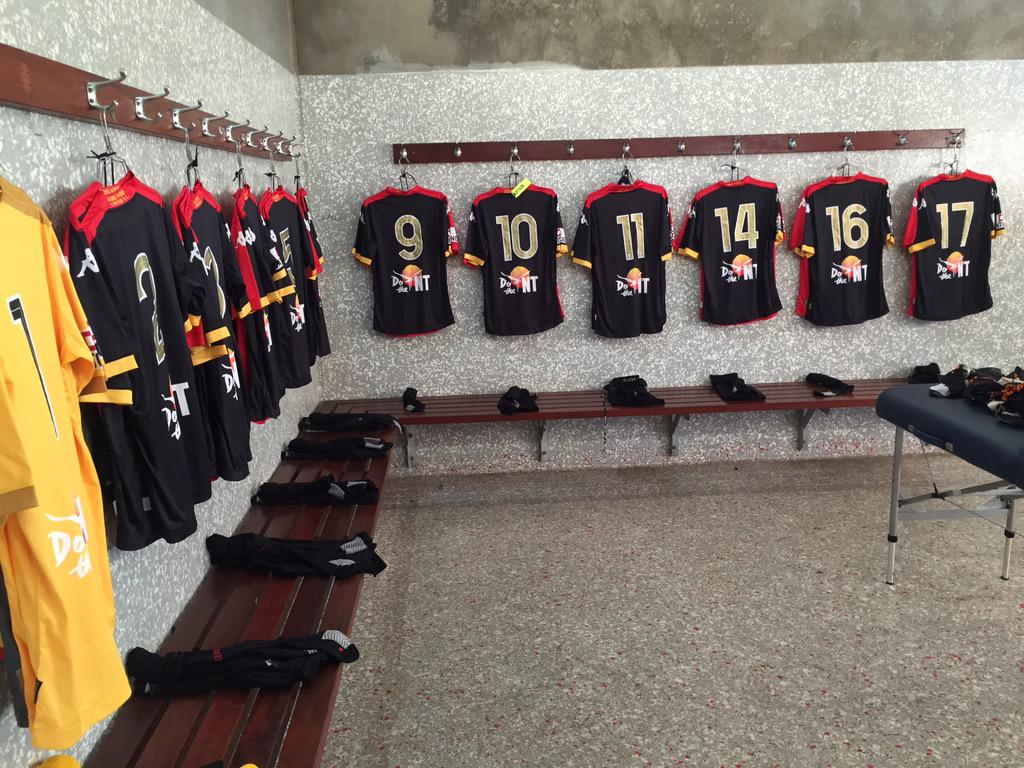 AdelaideUnited's tweet photo. Rooms are ready. We are ready to DoTheNT against @MelbourneCity! #NTAustralia #COYR http://t.co/IalZZs7F9K