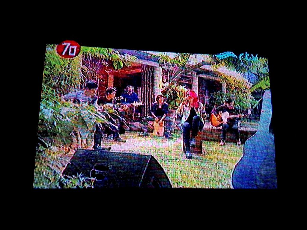 Latepost
Yesterday
TUFFA at @toplistRTV 
<a href="/SonyMusicID/">Sony Music Indonesia</a>