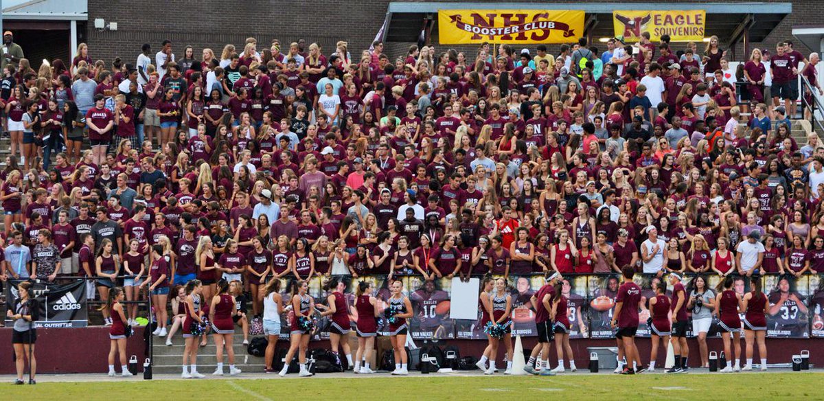 AD_Nice3's tweet photo. Kick Off Classic? No doubt who has the greatest Student Section. @NicevilleSGA #NicevilleHS http://t.co/mRo73NOS4X
