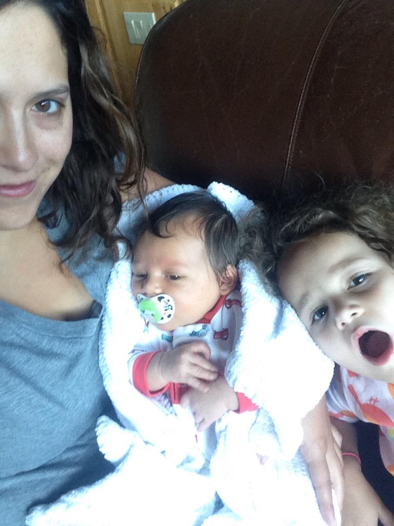 RuthieToce's tweet photo. Infant care level expert, 3 year old care level novice... #motherhood @HonestToddler sorry there's nothing I can do http://t.co/rBwYhCluxJ