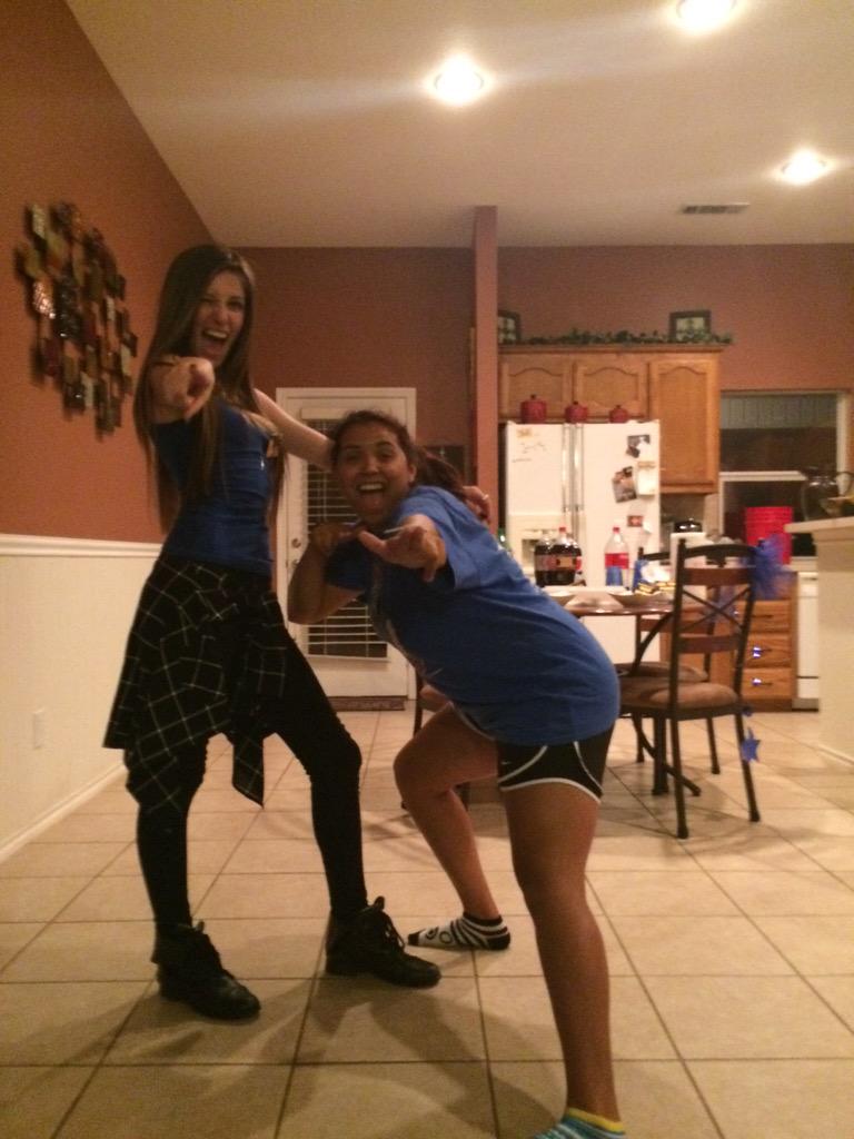 abbeymruiz's tweet photo. when you're camp soulmates๐ #yearoftheblue #fckids #kidscamp2015 @madisonbdavid http://t.co/ozaVU9jBYO