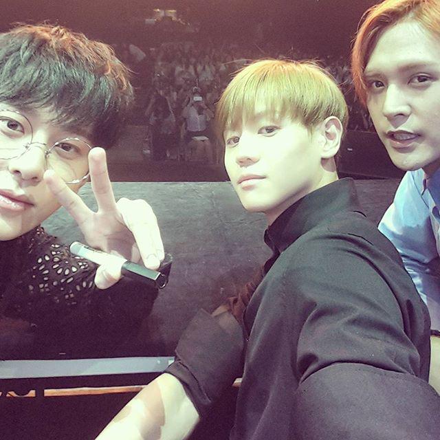 b__Yoseob's tweet photo. 🐉🐏👋 with🌹🌹🌹🌹🌹🌹🌹🌹🌹🌹🌹🌹🌹🌹🌹🌹🌹🌹🌹🌹🌹🌹🌹🌹🌹🌹🌹🌹🌹🌹🌹🌹🌹🌹🌹🌹🌹🌹🌹🌹 http://t.co/FSzCisnzeF