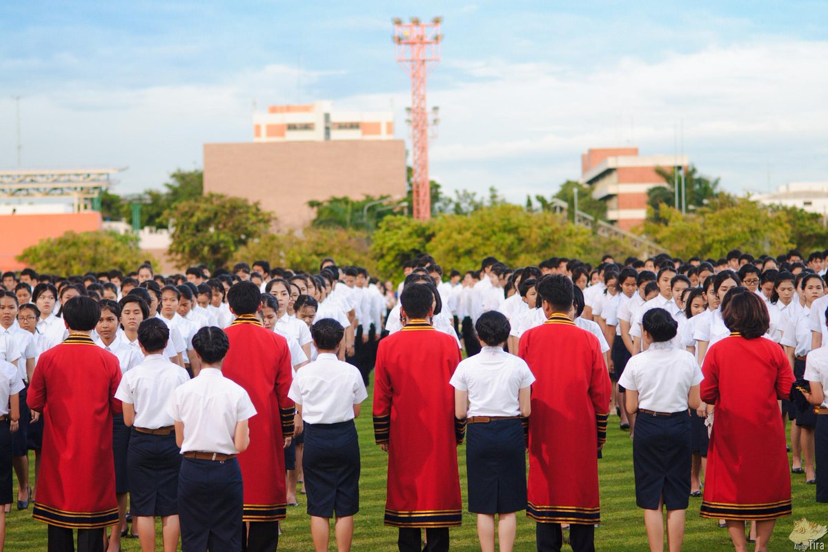 alphataira's tweet photo. 3 |  พิธีประดับไทติดเข็มพระจอมเกล้าลาดกระบัง 2015 #ทีมลาดกระบัง #ลูกพระจอม #hellokmitl #KMITL http://t.co/tKc6IGFalJ