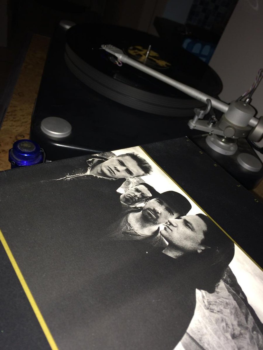 Seanemandrums's tweet image. Now Playing- JoshuaTree. #vinyl #bodygate