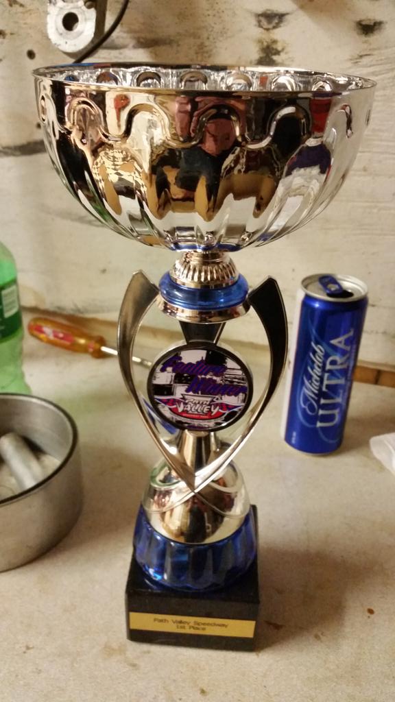 rygreth's tweet photo. We drank beer from the non wing super sportsman winners trophy tonight! #gsr25 #superstar http://t.co/dCFlxefwk9
