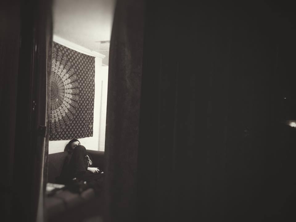 CalBehrendt's tweet photo. The Ambient Sounds of a Four Share Apartment #soundportraits #jrnl102 https://t.co/CDTAeq73qW http://t.co/t4UdJLfd5R