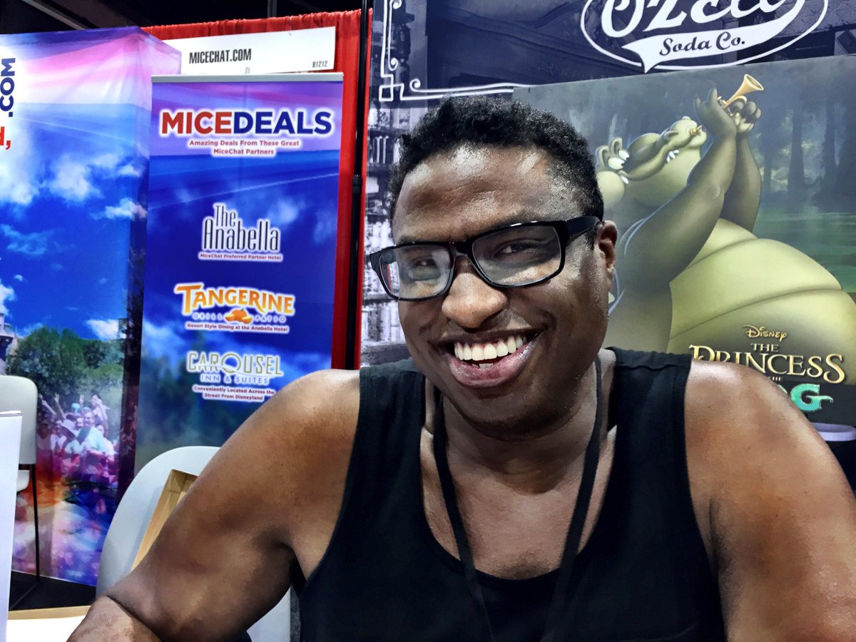 Dustysage's tweet photo. Ladies and gents, Micheal Leon Wooley is at the MiceChat booth. Stop by #D23Expo booth B1212 and say helloooooo. http://t.co/AUxXo1Irfp