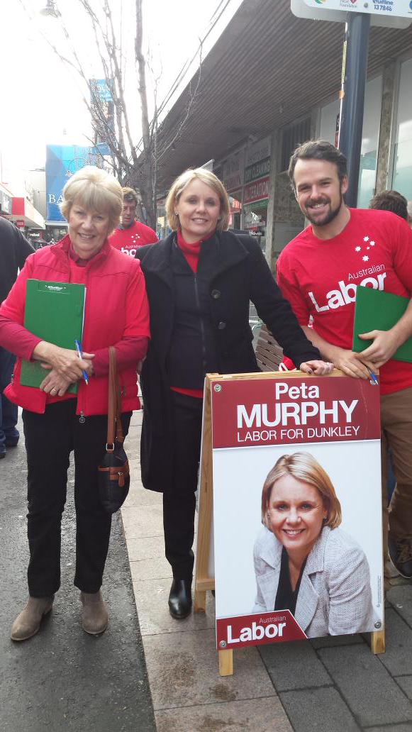 #auspol out on the
 Street with @petamurphy @IamLaborNow