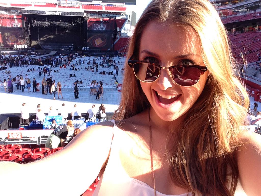AniOlivers's tweet photo. Quien sabe donde estoy?;) http://t.co/6DjvZgjYUs