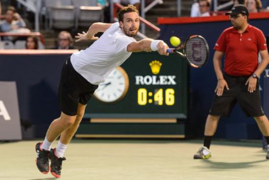 Sportacentrs's tweet photo. Gulbis neizmanto divas mačbumbas un piekāpjas Džokovičam http://t.co/B4ZawnNL8y http://t.co/ClpJ1VP8Jv