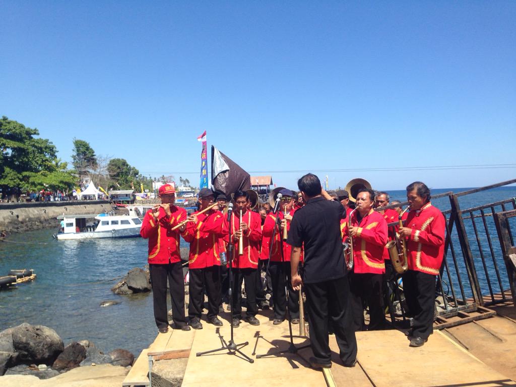 savecoralid tweet media