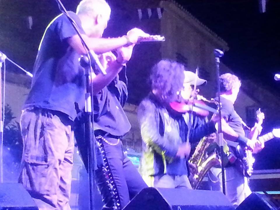 <a href="/fernanscc/">Fernando Sánchez</a> <a href="/tonycorral/">tony corral</a> <a href="/JuanmaLobon/">Juan Manuel Lobón</a> <a href="/joaquinelnino/">Joaquin Arellano</a> @Somos_AJCV