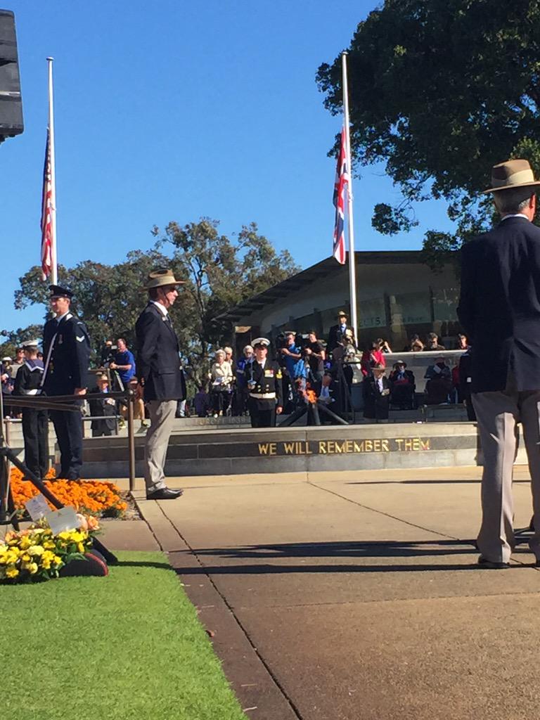 wa_legacy's tweet image. Crowds, with several veterans in wheelchairs at the Flame of Remembrance #VPDay #kingspark #PerthLegacy #perthnews