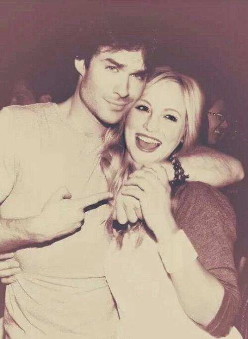 Queen_HMarshall's tweet photo. http://t.co/zsZf4vhZGc
