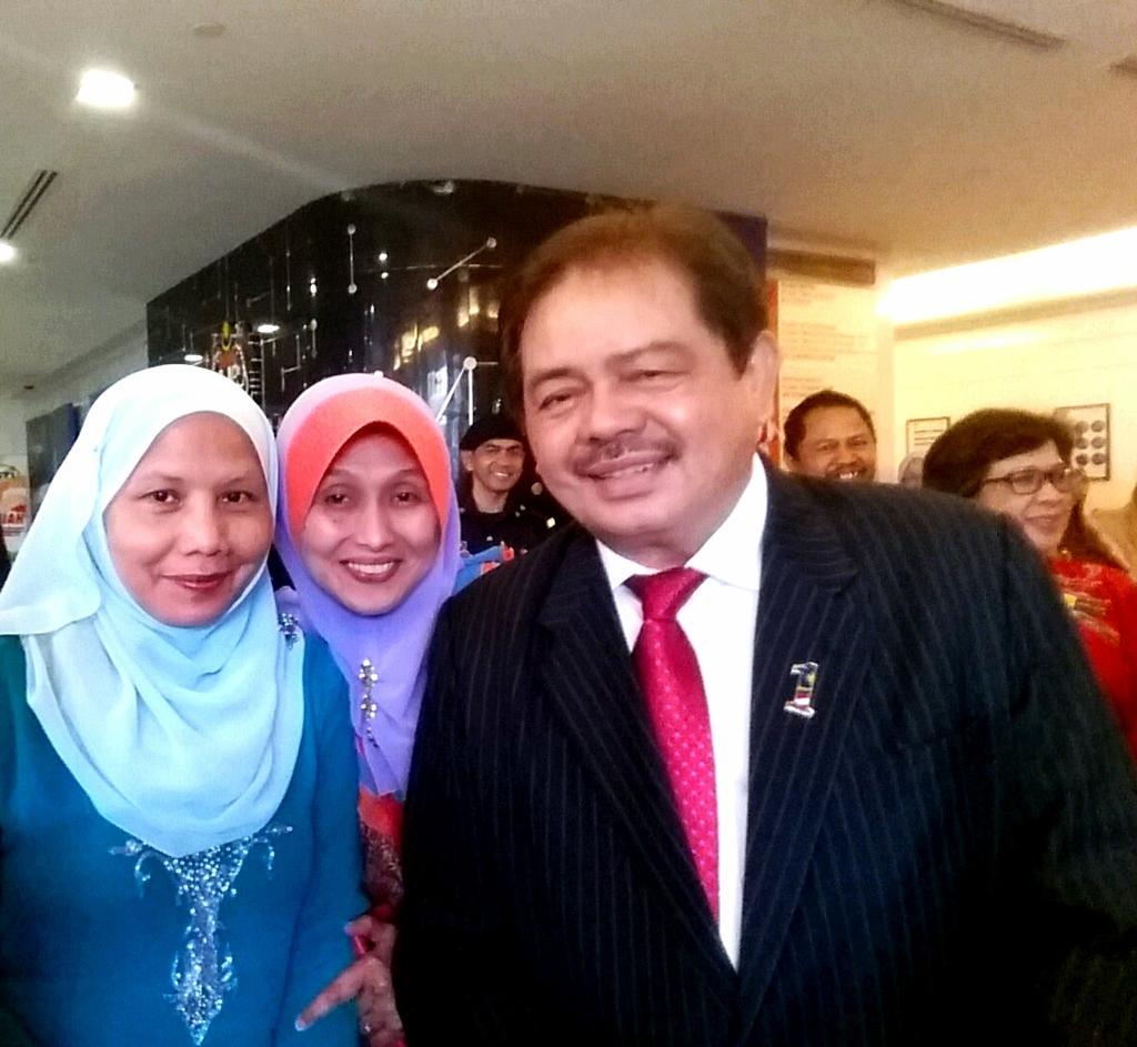Bersama mantan yb menteri #mosti2015