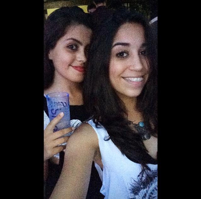 MarianaMano's tweet photo. Show mais louco da minha vida #ConeCrazy @conecrewdir http://t.co/89NppiD62P