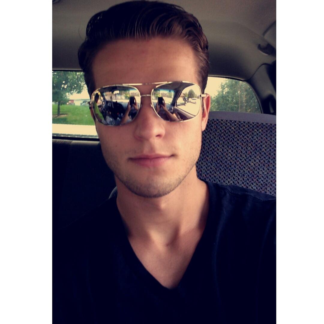 JacobTFowler's tweet photo. Instagram : jacobfowler1 http://t.co/IUNwZGIRfp