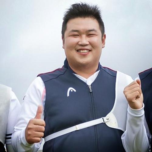   worldarchery: Happy birthday to  champ Oh Jin Hyek! 