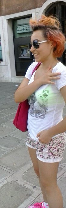 A Venezia con Margherita fuxia http://t.co/kMpUr9Ii5A<a href="/tag/ciak"class="tags"><span>#ciak</span></a><a href="/tag/porn"class="tags"><span>#porn</span></a><a href="/tag/peccatriciproduzioni"class="tags"><span>#peccatriciproduzioni</span></a>