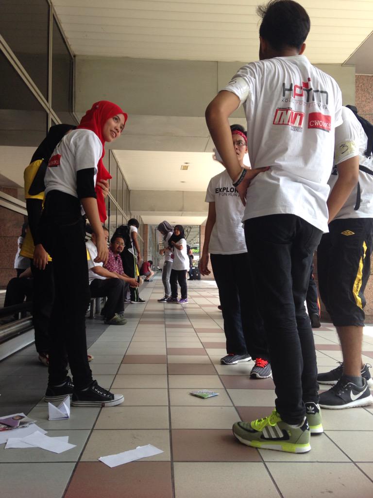 invtiouskuptm's tweet photo. Group 3, checkpoint 8 done! @nusentral #invictious #funrun @mppkptmkl http://t.co/e1zyeo343H