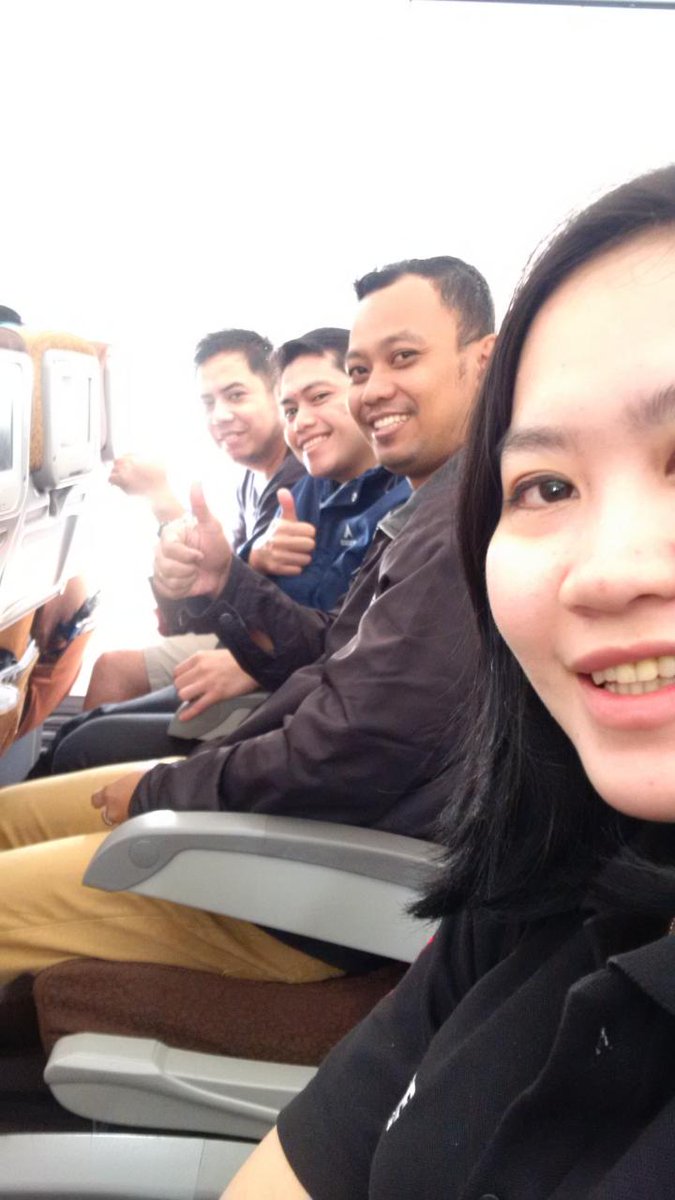hypermot's tweet photo. To Bandung.... (@ Soekarno-Hatta International Airport (CGK) - @cgk_ap2) http://t.co/Gi0pyaUNYr http://t.co/QJPzwnBPyZ