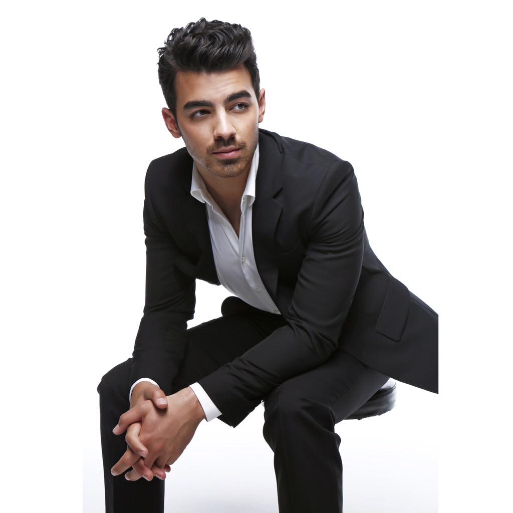 Happy Birthday Joe Jonas :) :) I Love you :) :) :) :) 