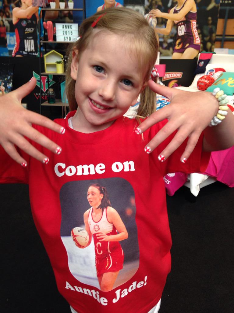 DaveHalliom's tweet photo. All set for tomorrow #nwcnation @netballworldcup @England_Netball @jadeyclarke #comeonengland #roses #proud #onelove http://t.co/IOJ0bvslGZ