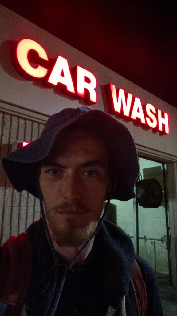 TruintheZoo's tweet photo. Obligatory car wash selfie #ABQ http://t.co/kIjudgWMBh