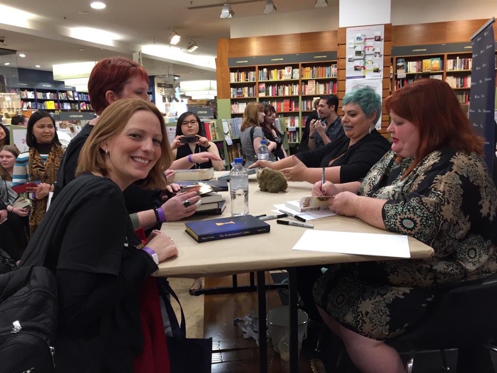 TMI_Australia's tweet photo. Getting my stuff signed :) @cassieclare @hollyblack lovely ladies! I was a little star struck and super nervous! http://t.co/nALkyUDpG1