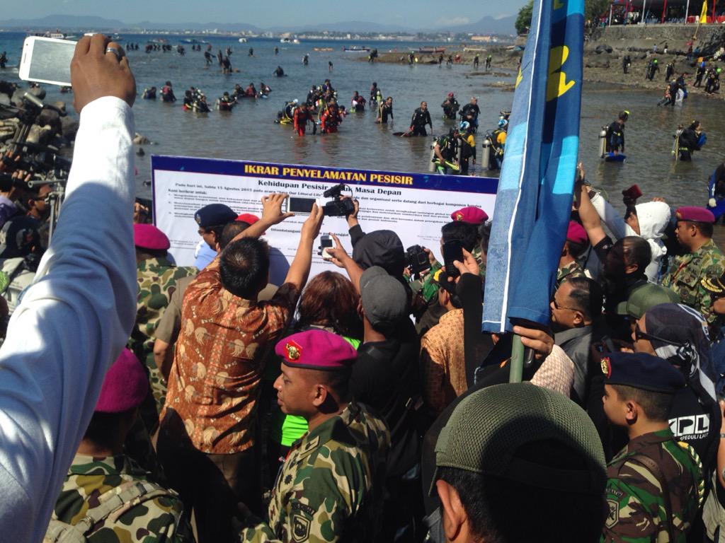 savecoralid tweet media