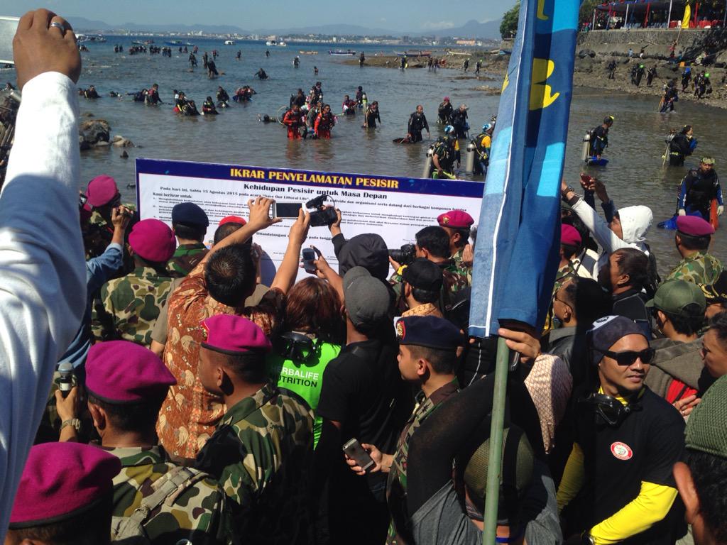 savecoralid tweet media