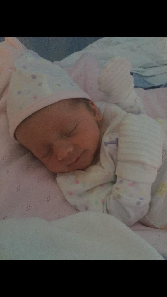 hackett_barry's tweet image. Little Eliza fast asleep x