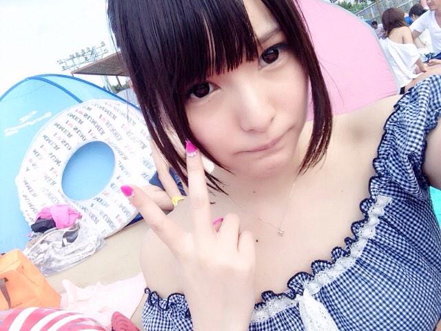 プールなう(｡>&forall;<｡) http://t.co/ujtz9iqx6F