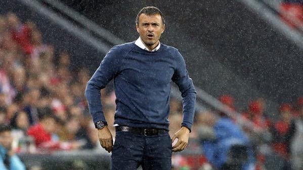 wyn_barcelone's tweet photo. Luis Enrique: "Si une équipe peut revenir, c'est bien le Barça" #SuperCoupe http://t.co/B6BpXaSLRv