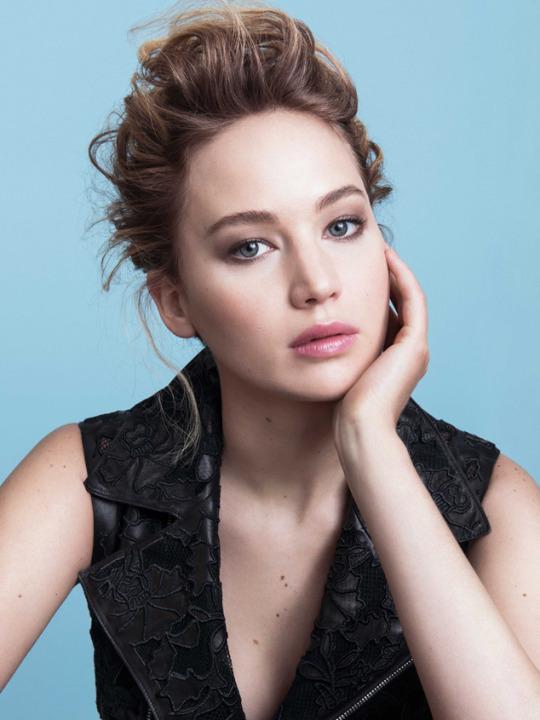 Happy birthday to the most perfect woman in the world, the one and only Jennifer Lawrence!! 